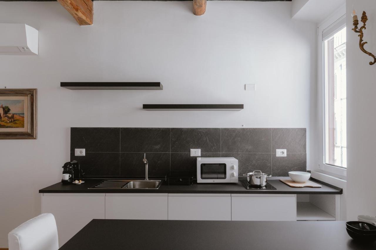 Charming Frattina - 2 Bathrooms New Apartment Rom